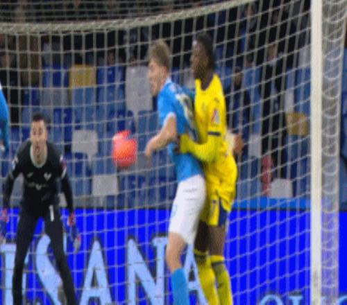 湖人中锋难,题短期内难,以解决,金贝娱乐官网,金贝娱乐品牌,金贝娱乐精彩