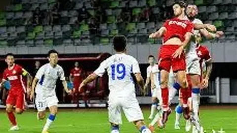 “洛桑体育与尼科西亚团结1-1握手言和，内奥菲图一击破网，西奥-贝尔妙传扳平！精彩对决不容错过！”